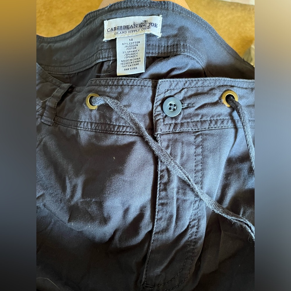 Cargo Pants. Grey Caribbean Joe Woman’s Like new